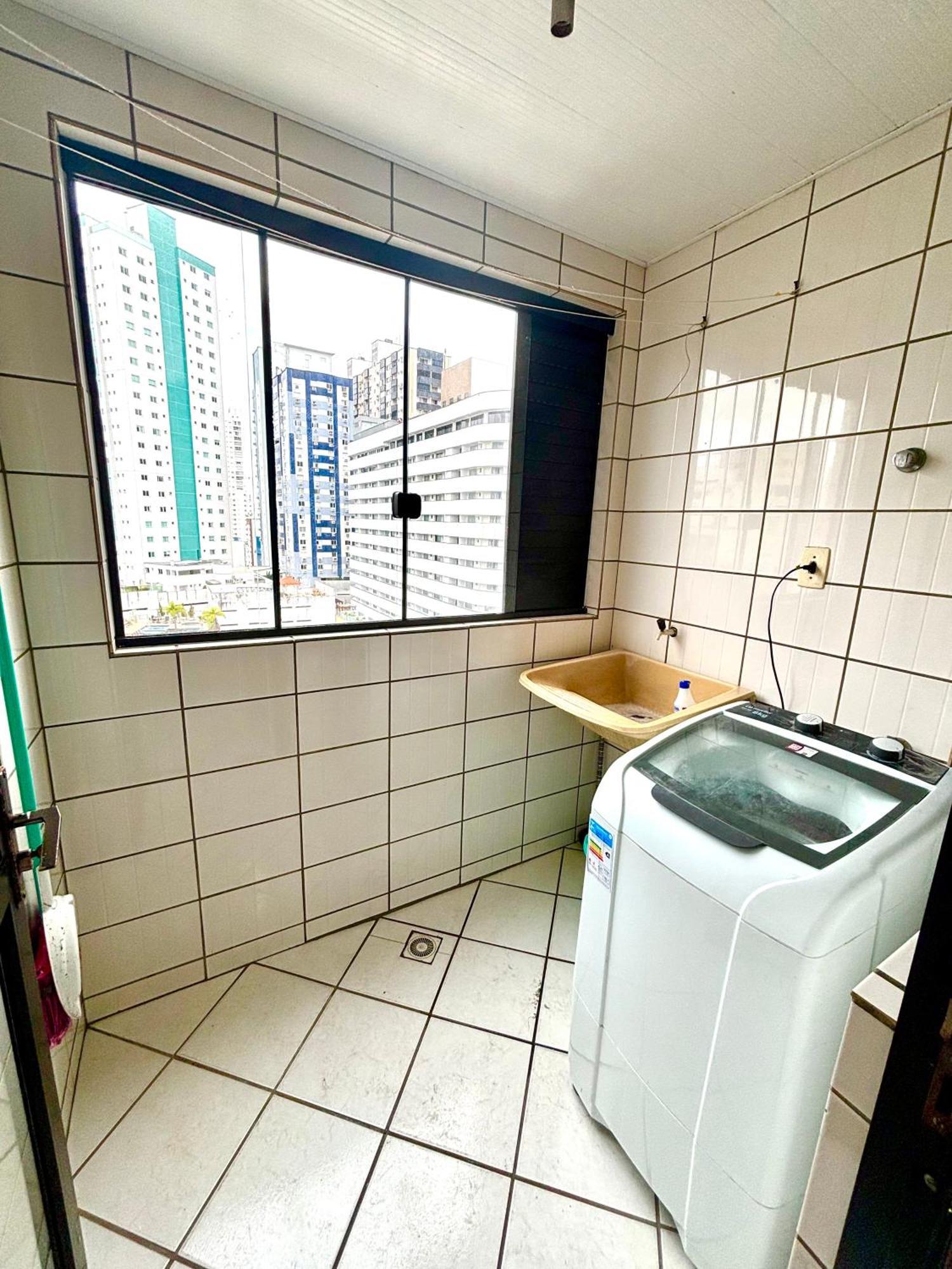 Apartamento Dante Tomio Balneário Camboriú Exterior foto